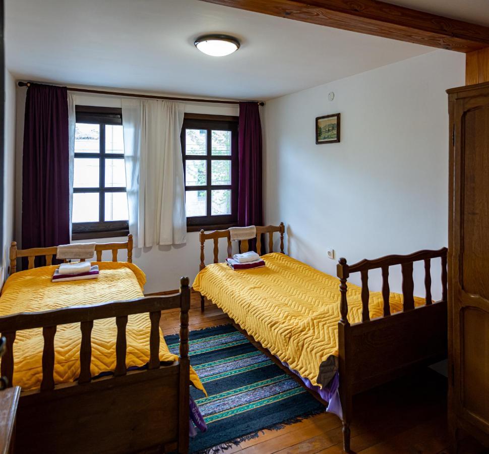 Razsukanova House , Разсукановата Къща Elena Bagian luar foto