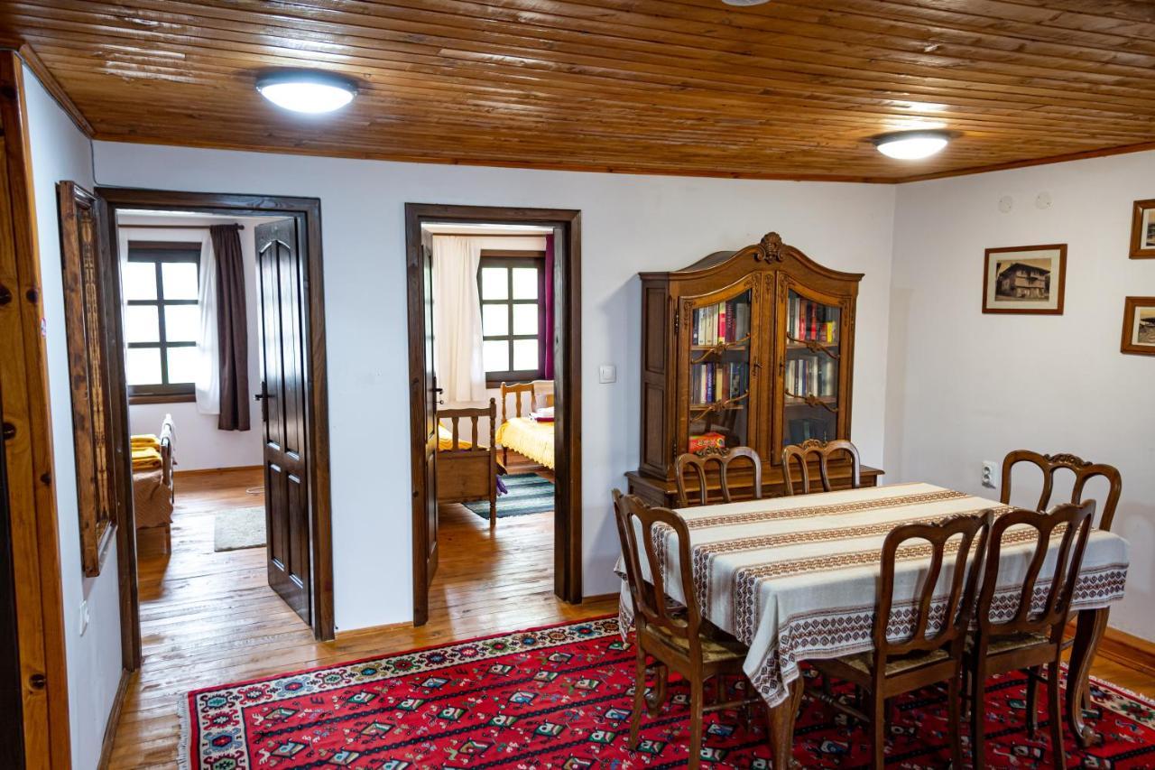 Razsukanova House , Разсукановата Къща Elena Bagian luar foto