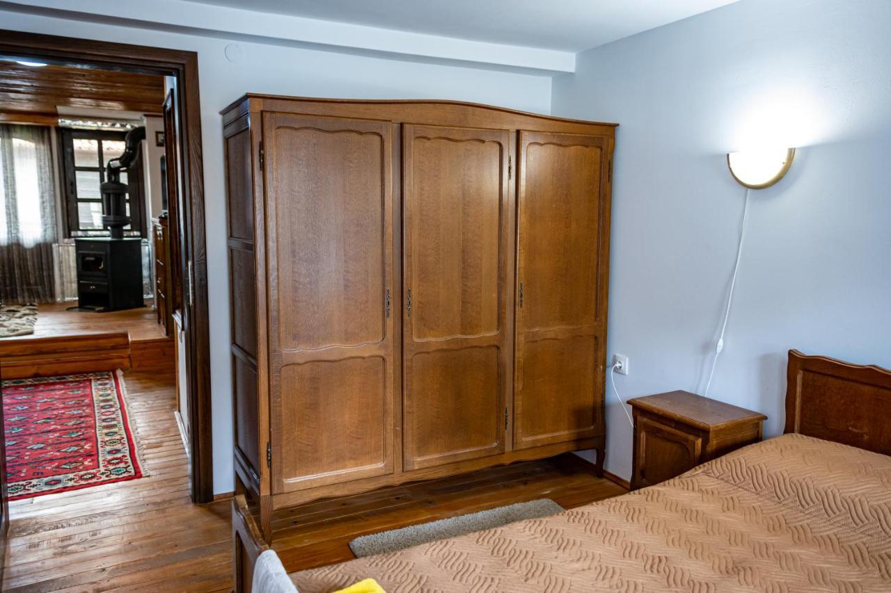 Razsukanova House , Разсукановата Къща Elena Bagian luar foto